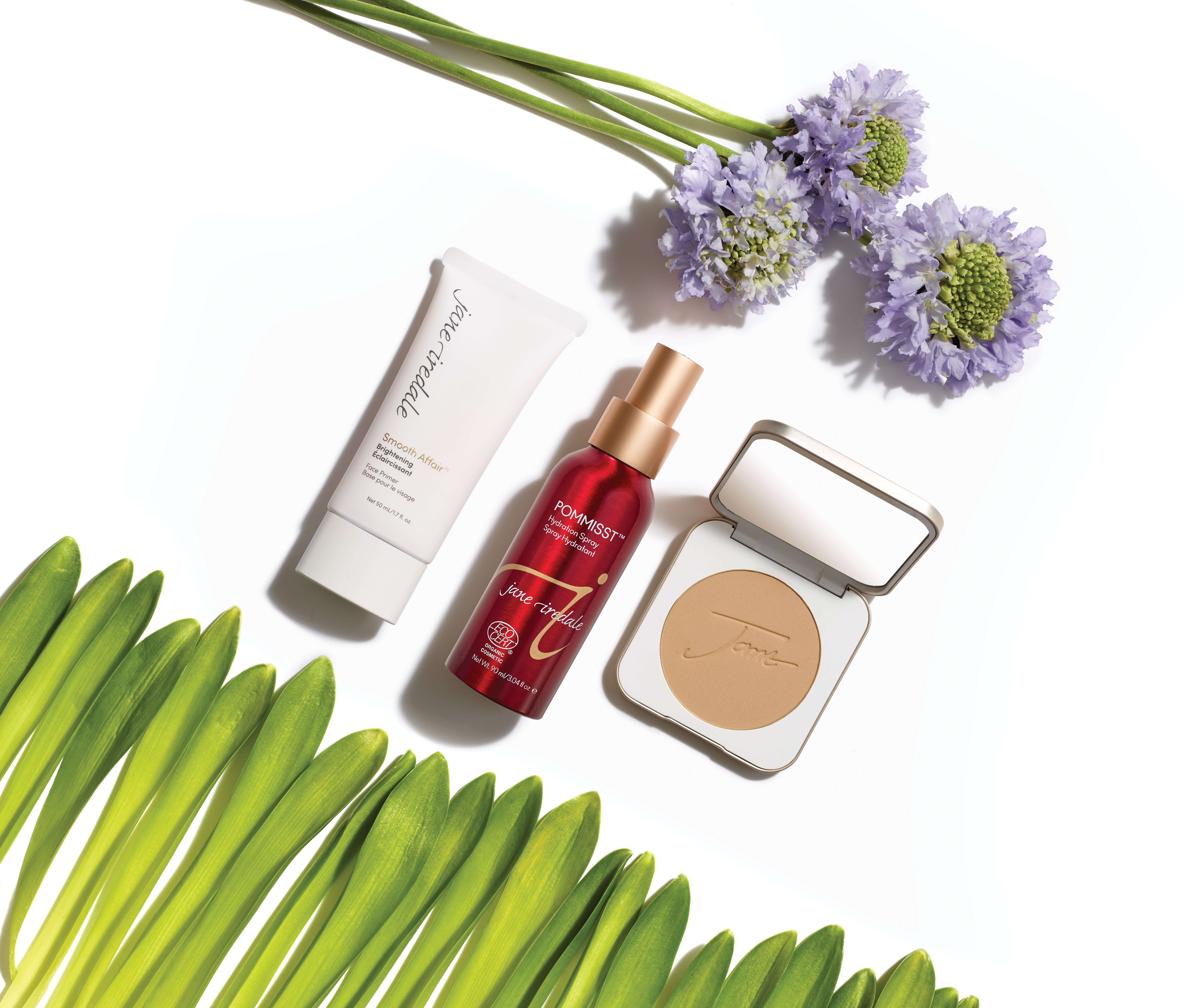 EVERGREEN_THE_SKINCARE_MAKEUP_SYSTEM_161436.jpg